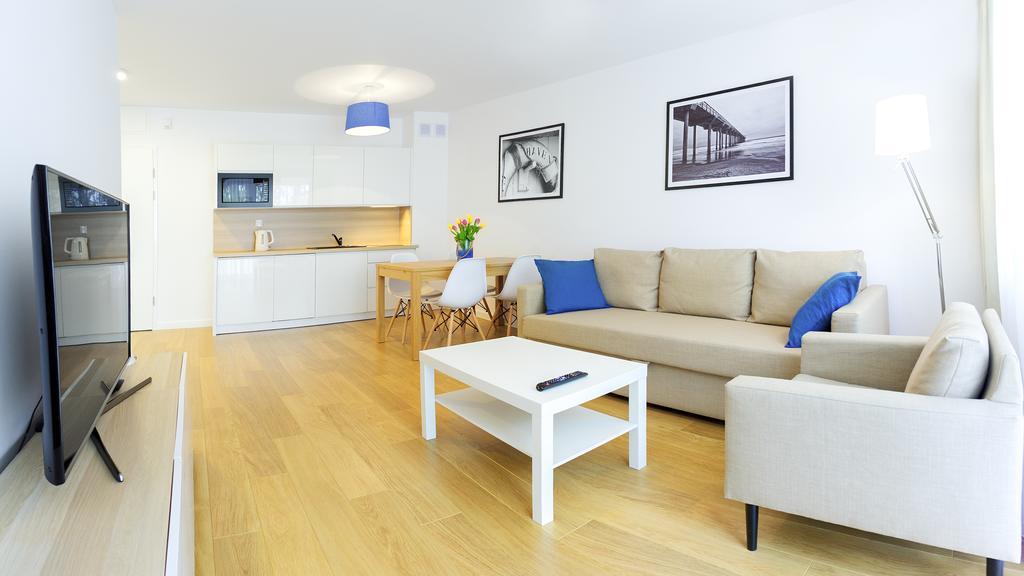 Faro Apartamenty Blizej Morza Колобжег Екстериор снимка